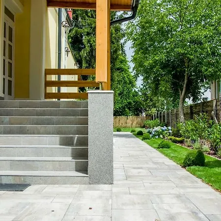 Ditlin מלון Pápa